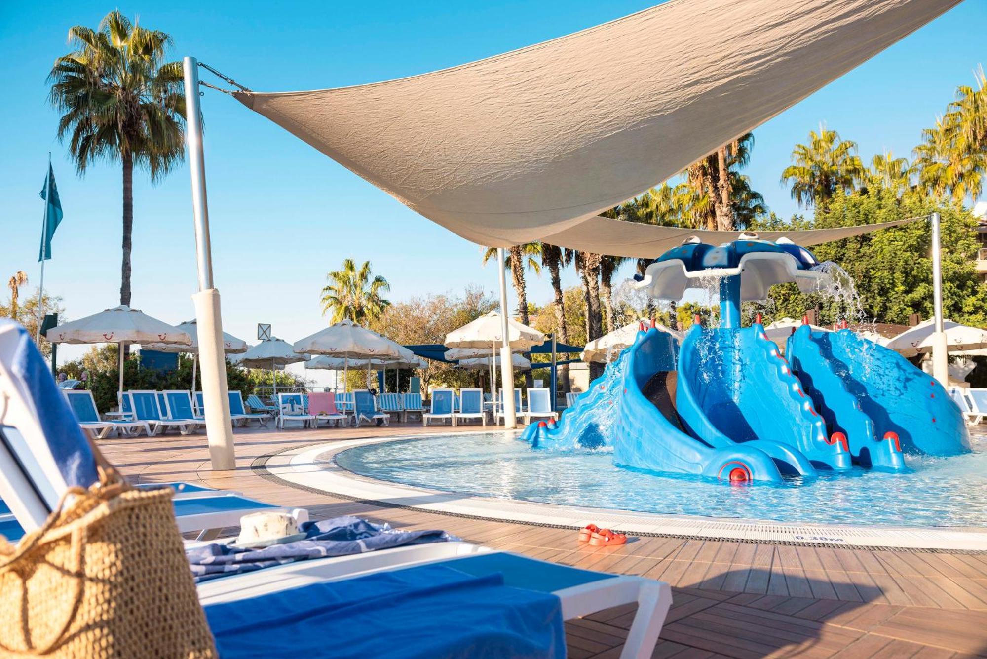Hotel Tui Blue Pascha Bay Konaklı