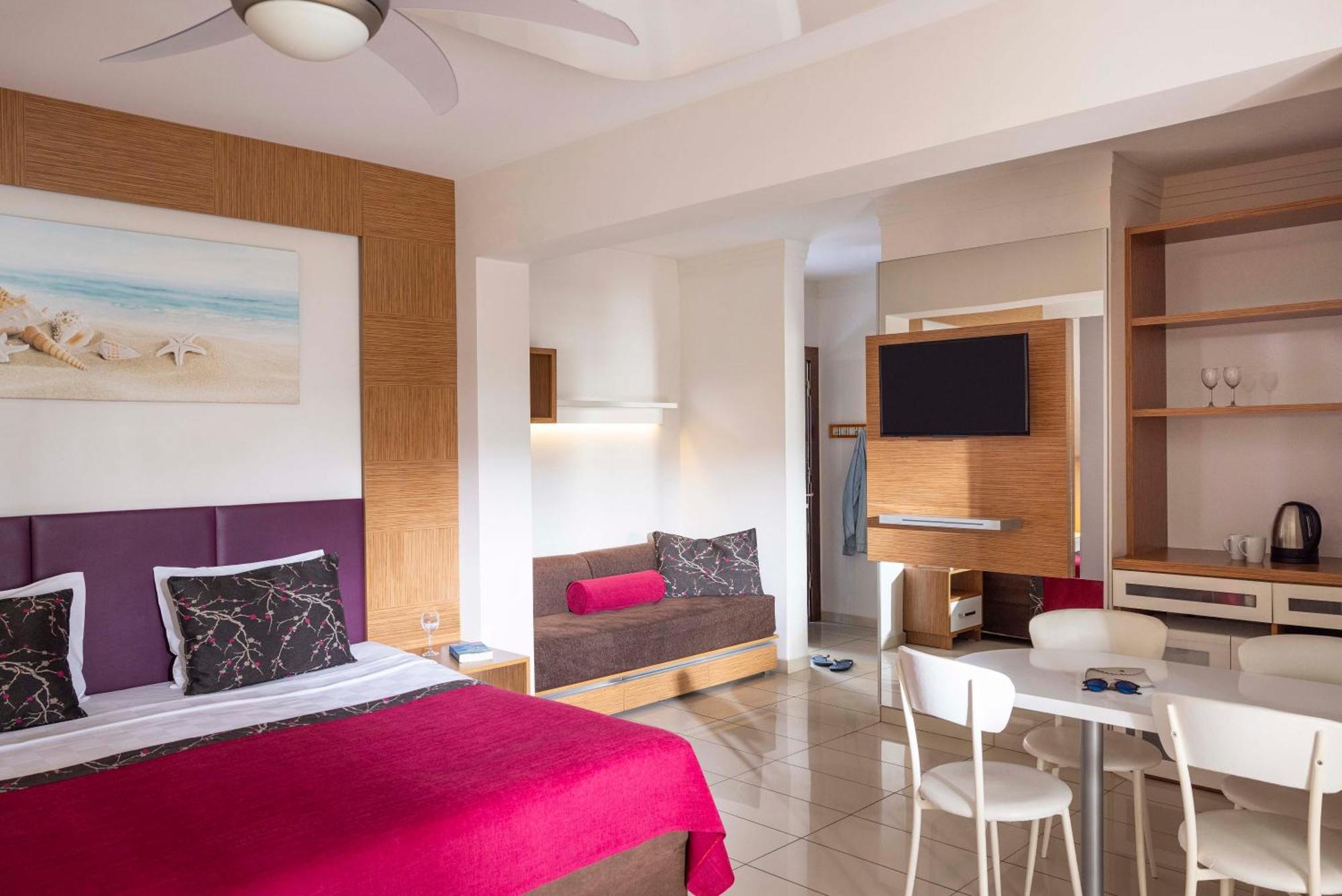Hotel Tui Blue Pascha Bay Konaklı